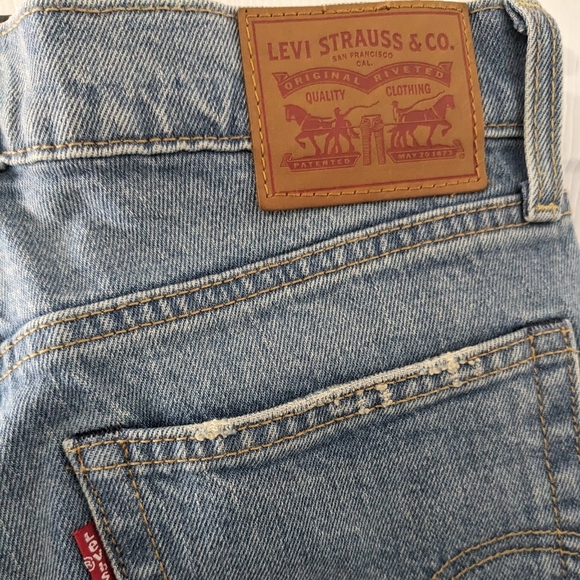 Levis Wedgie Fit Jeans . 2 Pairs - Picture 5 of 16